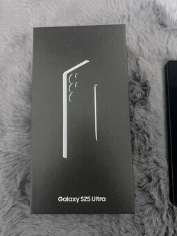 Mobilní telefon - 7