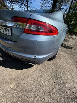 Jaguar XF 2.7 diesel Nefunkční display - 7