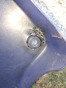 Honda cbr 600 f4i Bocni práva kapota - 7