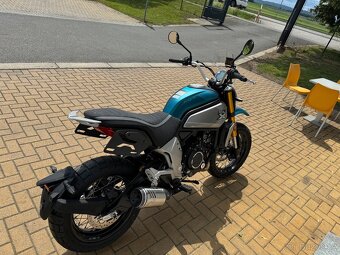 CFMOTO 700 CL-X Adventure EU5+ - 7