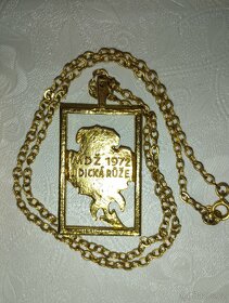 Bižuterie Lidická růže MDŽ 1972 - 7