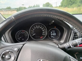 Honda hrv 1,5 benzín 96kw - 7
