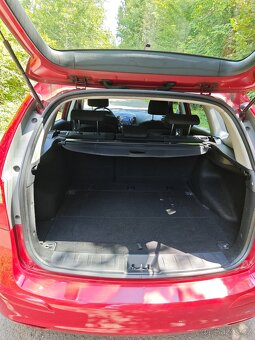 Hyundai I30 kombi, 1,4 benzín,Nová STK ČR 1. Majitel - 7