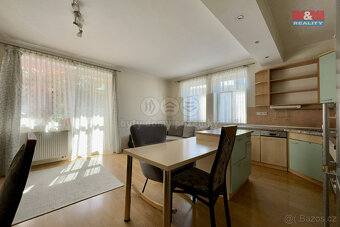 Pronájem bytu 3+kk, 64 m², Zlín, ul. Čiperova - 7