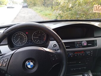 BMW E91 320D 120kw automat - 7