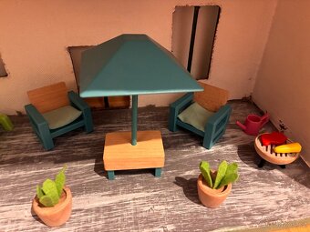 Handmade domeček pro panenky - 7