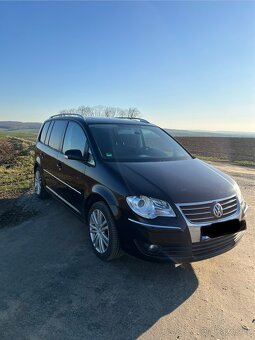 Turan 2.0 tdi - 7