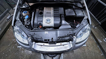 Vůz na náhradní díly VW Golf 5 GTI hatchbach 06 AXX GVT LA7W - 7