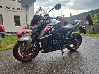 Suzuki GSX-S 1000 - 7
