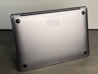 MacBook Pro 13'' 2020 i5 / 16GB / 512GB SSD / Space Gray - 7
