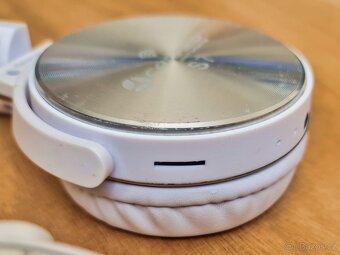 Bluetooth sluchátka Carneo S7, FM tuner, MP3 přehrávač - 7