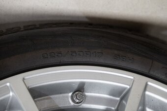 ORIGINÁLNÍ ALU KOLA BMW ŘADA 3 7,5Jx17 ET 30 + ZIMNÍ PNEU - 7