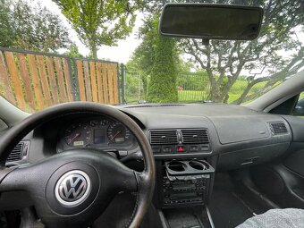 Volkswagen Golf lV - 7