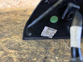 PRAVÉ PŘEDNÍ ZRCÁTKO AUDI Q7 4L LZ5Q 12 PIN - 7