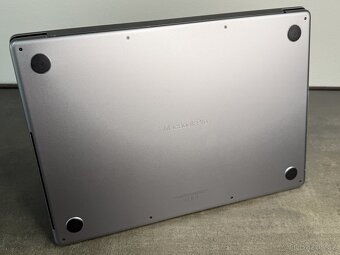 MacBook Pro 16'' 2021 / M1 Pro / 16GB / 512GB SSD - DPH - 7