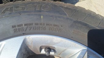 Alu kola Hyundai 16" 5x114,3 pneu 215/70 R16 6-7mm Ix35 - 7