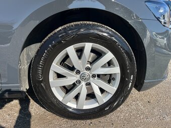 Volkswagen Passat 2.0TDI 110kW 1.majitel Manuál - 7