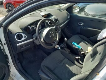 Renault Clio 1.5 DCI - 7