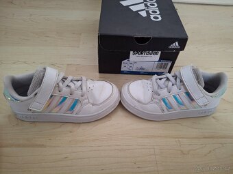 Tenisky Adidas 27 - 7
