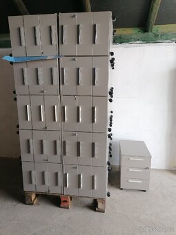 Kancelářský kontejner, šuplíky k psacimu stolu - 7