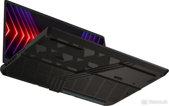 17" 240HZ 2K_MSI VECTOR 17 HX_i9-14900HX_32GB_RTX 4080 12GB - 7