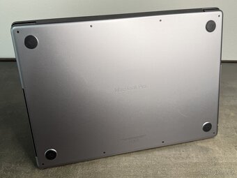 MacBook Pro 16'' 2021 / M1 Pro / 16GB / 512GB SSD - DPH - 7