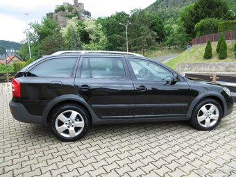 Škoda Octavia Scout 4x4 2.0TDi 103Kw Facelift - 7