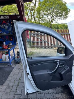 Dacia Duster arctica 2015 1.6 77kw - 7