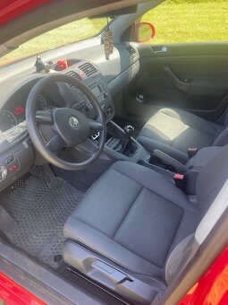 Prodám VW Golf 5, 1,4Mpi - 7