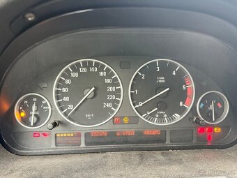 X5 3.0D E53 manuál 160kw - 7