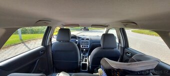 Ford fokus mk2 1.6i 85kw R.v 2006 - 7