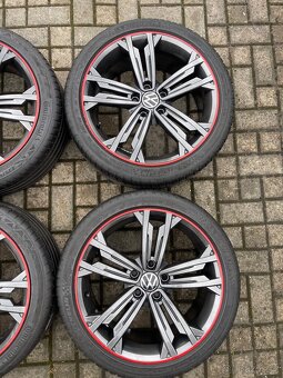 ORIGINÁL Alu Volkswagen SEVILLA R18, 5x112 - TOP STAV, LETNÍ - 7