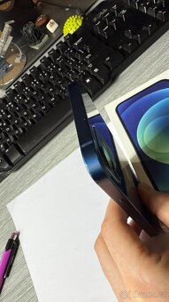 Apple IPhone 12 256gb modrý - 7