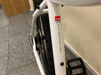 AUTHOR SULUTION 29 ASL, 18" - 7