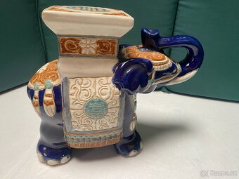 Porcelánový dekorativní slon - 7
