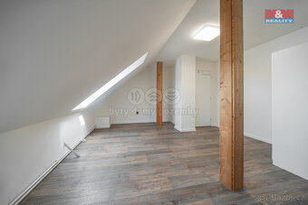 Pronájem bytu 3+1, 92 m², Radonice, ul. Růžičkova - 7
