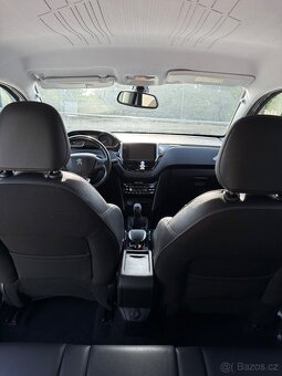 Peugeot 2008 1.2 PureTech 81 kW, manuál, koža - 7