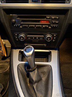 BMW e91 325i 160kw - 7
