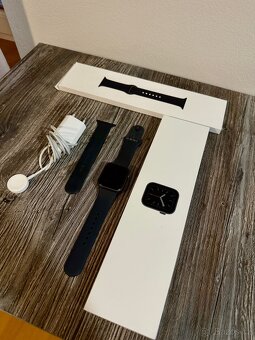Apple Watch Series 6 (GPS) - 44 mm - 7