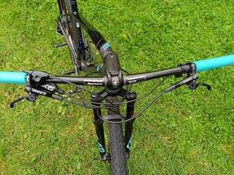 MONDRAKER Podium Carbon 29" black phantom/light blue - 7