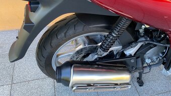 Honda SH 125i / po 1.majiteli / 2x klíč /nové pneu/ serviska - 7
