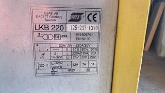 Svářečka, švédský výrobce, ESAB AB LKB 220 - 7