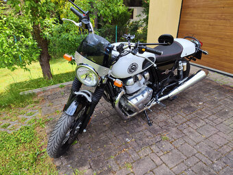 Royal Enfield Interceptor 650 - 7