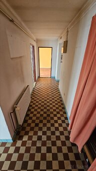 Prodám byt 2+1 v centru Nové Paky / 60m² - 7