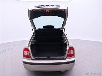 Škoda Octavia 1,6 i 75kW CZ Serv.Kniha (2004) - 7