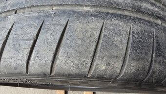 Letní pneu 245/35/19 Michelin - 7