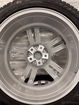 235/45 R18 zimní sada alu . Superb 3 , passat b8 - 7