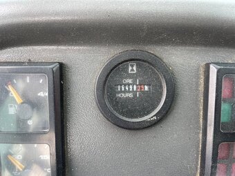 Ahlmann 2016 nakladac - 7