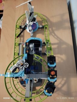 Lego city robot world - 7