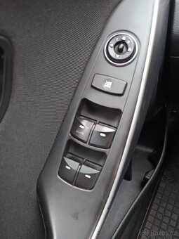 Hyundai i30 kombi, 1.6, 88Kw, benzin, 2014 - 7